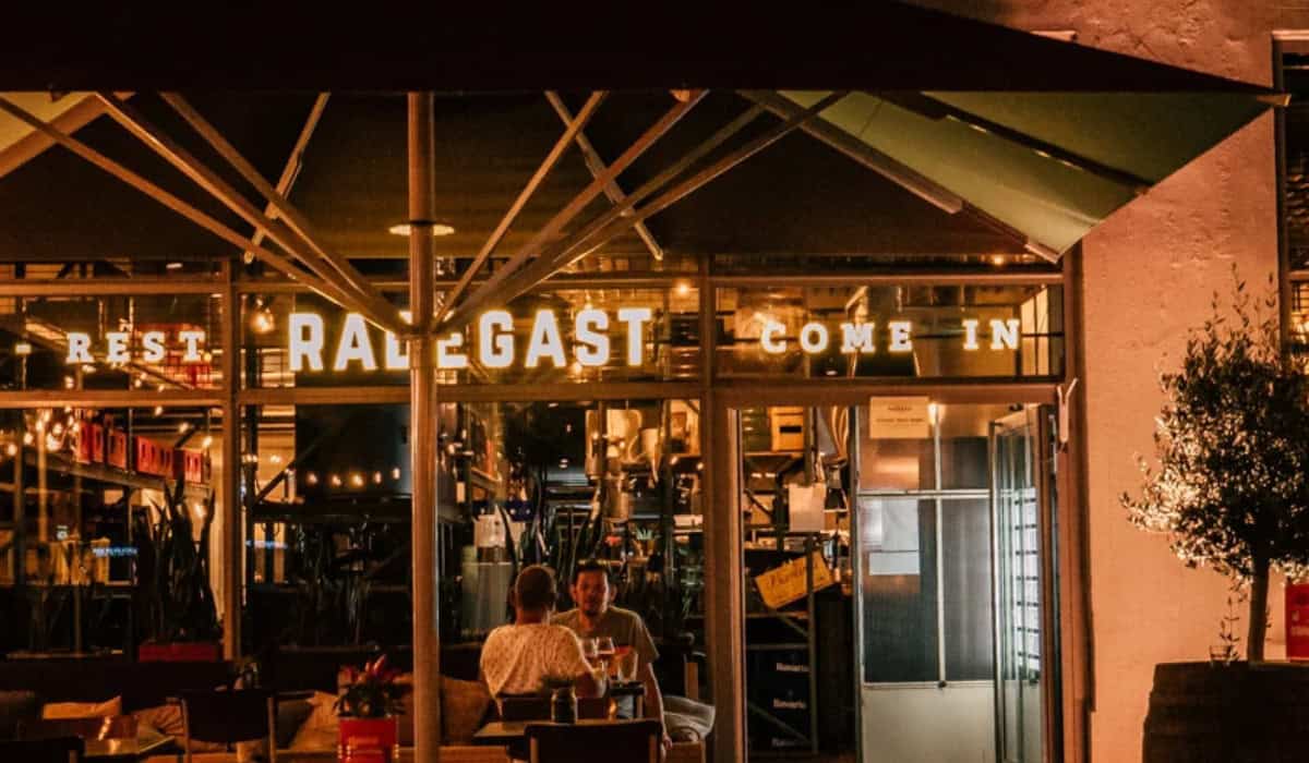 Eten in Eindhoven Centrum: Complete Food Guide & Hotspots